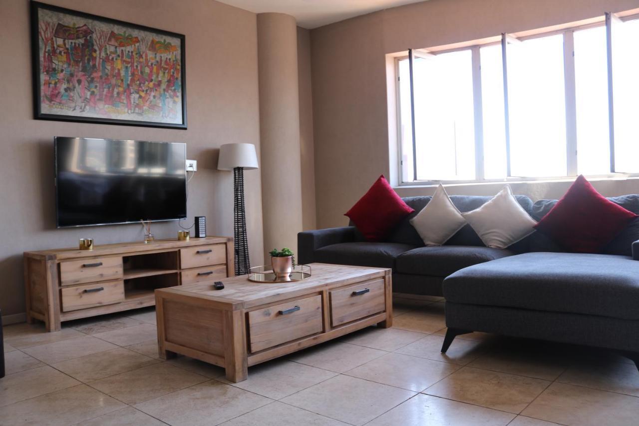 1007-Stunning Studio Apt With Incredible Joburg Views Йоханнесбург Экстерьер фото